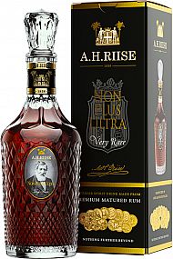 A.H. Riise Non Plus Ultra Very Rare 25y 42% 0,7 l (karton)